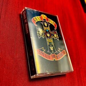 GUNS N ROSES - APPETITE FOR DESTRUCTION- CASSETTE